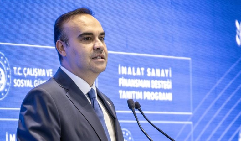 Bakan Kacır: İstihdamını koruyan işletmelerin kredi maliyeti düşecek