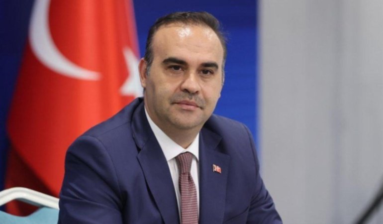Bakan Kacır: Teknoloji girişimlerimizin yanında olmaya devam edeceğiz