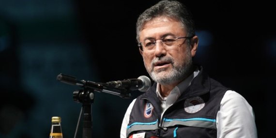 Bakan-Yumakli-Balikcilik-sektorunde-gecen-yil-1-milyon-37-bin-tonluk-uretimle-rekor-kirdik-featured