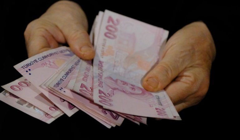 Emekli ocakta yüzde 9.91  enflasyon farkı alabilir