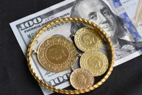 Ons-altin-4.600-dolari-asti-Gram-fiyatinda-7-bin-liranin-alti-tarih-mi-oluyor-Uzmani-A-Haber039de-acikladi-featured