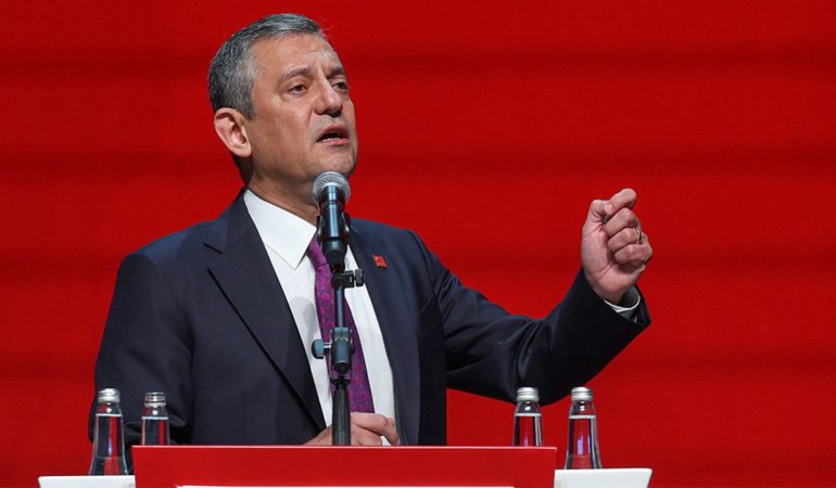 Özgür Özel yanıtladı: Yargıtay kararı sonrası CHP'ye dönüş olacak mı?