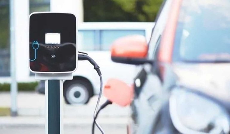 Sanayiyi unutturan araba: Taksicilerin akın ettiği yeni elektrikli model belli oldu