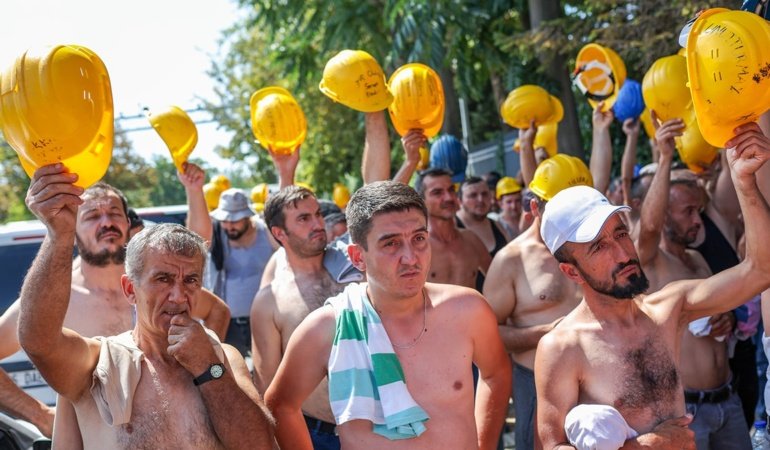 Saraydan inceleme çağrısı, emniyetten gözaltı