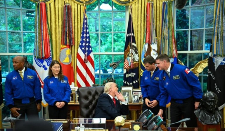 Trump "ABD Uzay Akademisi" kuracaklarını açıkladı
