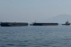 UKMTO-Hurmuz-Bogazi039ndan-gecen-bir-tanker-vuruldu-featured