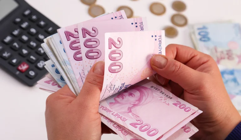 2027-2029 OVP'de çalışma hayatı değişiyor: Anne-babaya esnek mesai, emekliye yüzde 9,04 zam