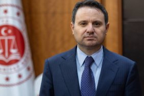 4-ilde-dugmeye-basildi-137-supheliye-islem-yapildi-ve-1-milyarlik-mal-varligina-el-konuldu-featured