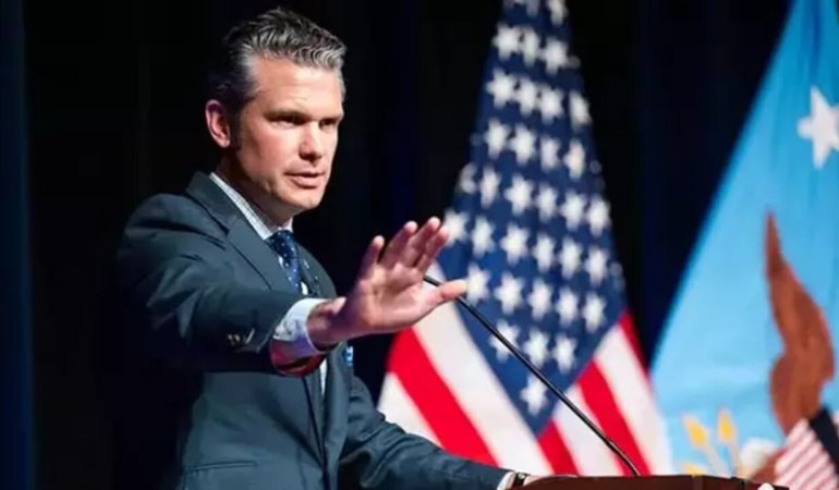 ABD'de Savunma Bakanı Hegseth'in azli için tasarı sunuldu