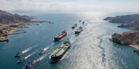 ABDden-Hurmuzde-tehlikeli-hamle-Tankere-tanker-stratejisi-petrol-ve-LNGyi-tehdit-ediyor-featured