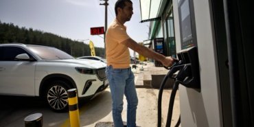 Agustos039ta-elektrikli-araclara-35-milyonun-uzerinde-sarj-islemi-yapildi-featured