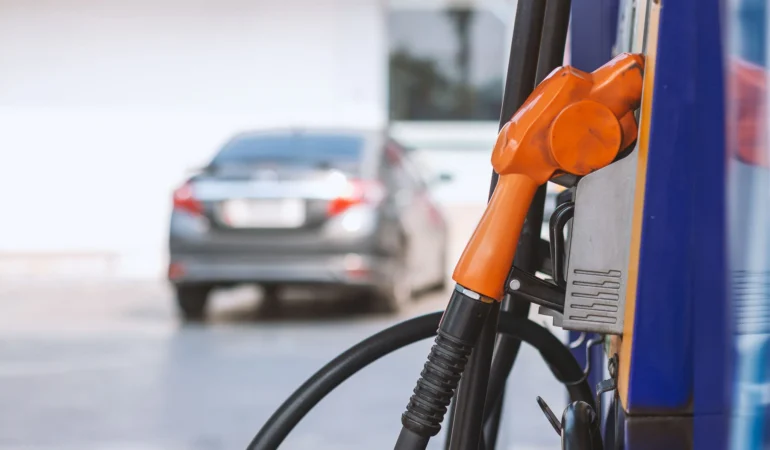 Akaryakıtta tabela değişiyor! İstanbul'da litre fiyatı 90 TL'ye düşecek