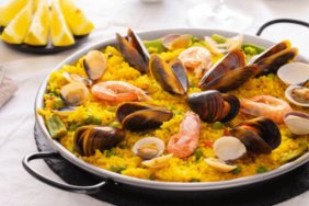 Akdeniz-ruzgari-MasterChefte-esiyor-Rekabetin-yeni-adi-Ispanyol-Paella-Paella-nasil-yapilir-featured