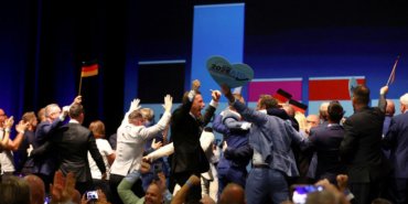 Almanyada-secim-depremi-AfD-acik-farkla-birinci-oldu-featured