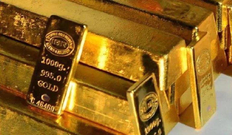 Altın haftaya düşüşle başladı: Piyasalar Fed kararını bekliyor