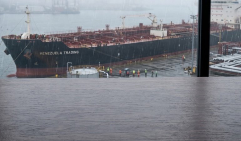 Avrupa'nın göbeğinde 400 milyon dolarlık petrol vurgunu!