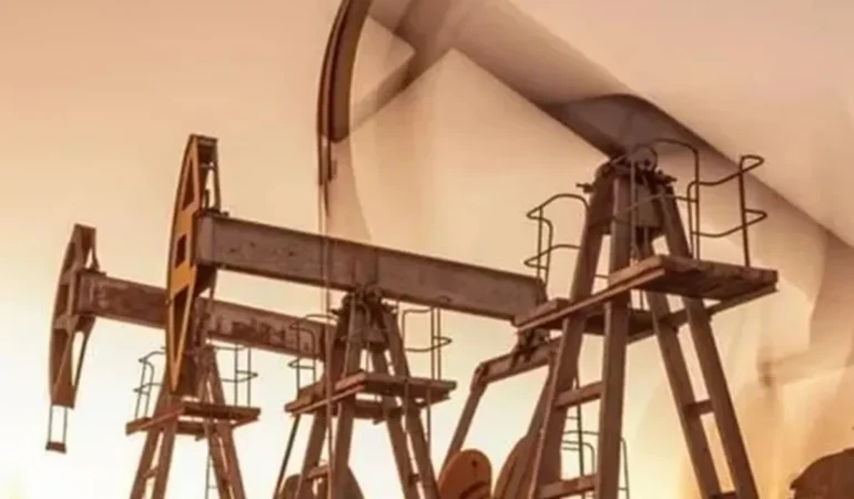Babülmendep krizi piyasaları alt üst etti! Petrol fiyatlarında artış altını baskıladı