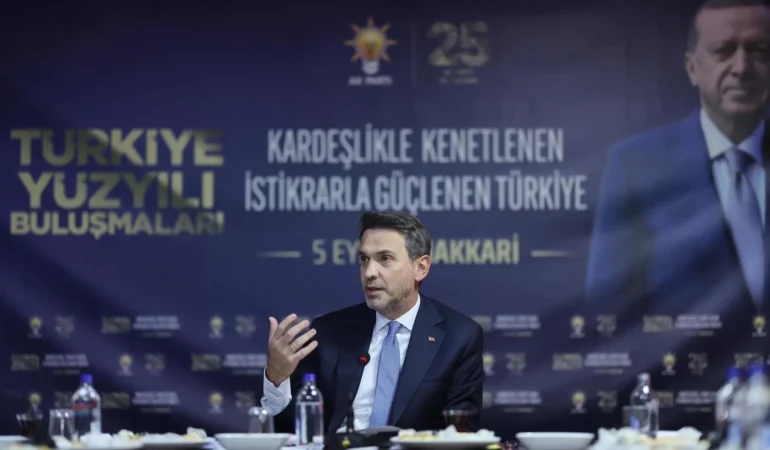 Bakan Bayraktar’dan Hakkari’de Terörsüz Türkiye mesajı: Bölgedeki bütün illerimiz adeta yıldız gibi parlayacak