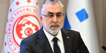 Bakan-Isikhan-947-binden-fazla-ise-yerlestirmeye-aracilik-ettik-featured