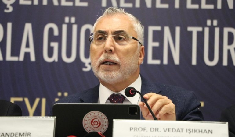 Bakan Işıkhan: İşsizliği 2029 yılında yüzde 7,6'ya indirmeyi hedefliyoruz