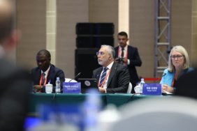 Bakan-Isikhan-Yapay-zekayi-insani-destekleyen-bir-arac-olarak-gordugumuz-surece-dogru-adimlar-atabiliriz-featured