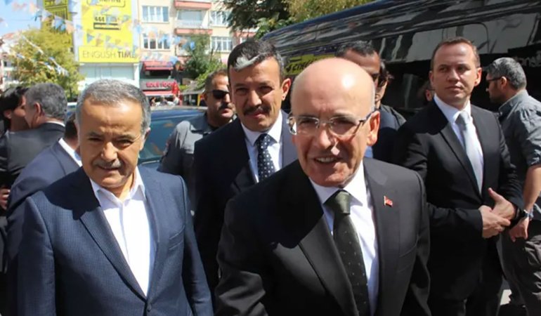 Bakan Şimşek, Aksaray’da ziyaretlerde bulundu