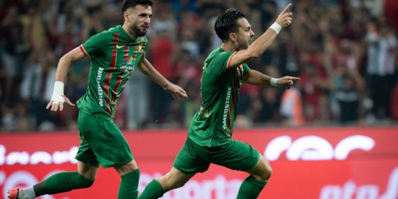 Besiktas039i-3-2-yenen-Amedspor-lider-oldu-featured