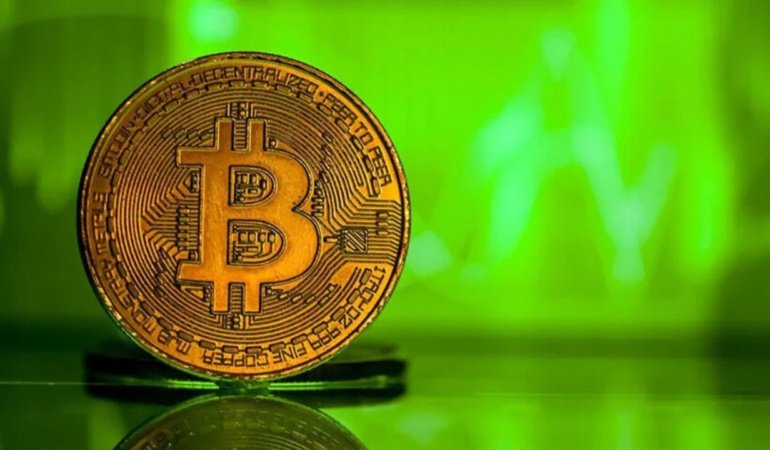 Bitcoin, 8 ayın en yüksek seviyesine çıktı