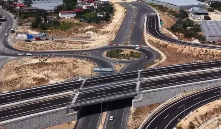 Çeşmeli-Kızkalesi Otoyolu’nda sona doğru! 2,5 saatlik yol 18 dakikaya düşecek