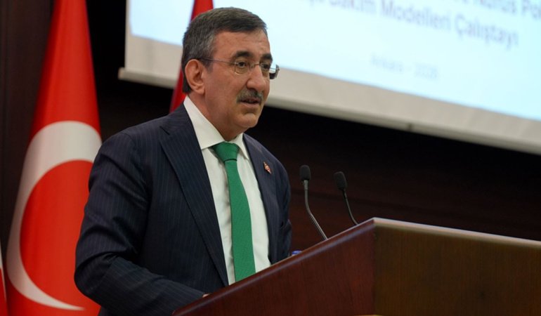 Cevdet Yılmaz: Cari açığı gelecek yıl yüzde 2'nin altına indirmeyi hedefliyoruz