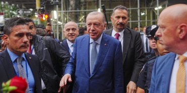 Cumhurbaskani-Erdogan039dan-ABD039de-diplomasi-trafigi-Pes-pese-gorusmeler-gerceklestirdi-featured