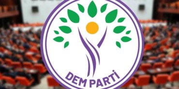 DEM-Partiden-‘fon-krizi-icin-komisyon-cagrisi-featured