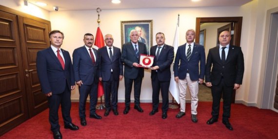 Dervisoglu-Hurriyetci-Kamu-Sen-ve-Birlesik-Kamu-Is-heyetleriyle-gorustu-featured