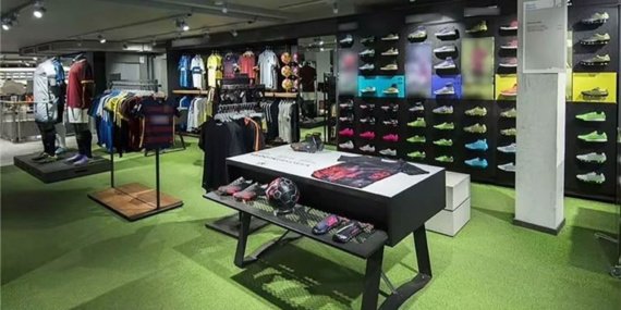 Dev-spor-markasi-Nike-yatirimcisin-uzdu-SampP-100-endeksinden-cikariliyor-featured
