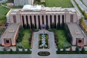 Diyanet-Ataturk-kurumlarini-149a-katladi-featured