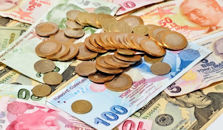 Dolar/TL bir rekor daha kırdı