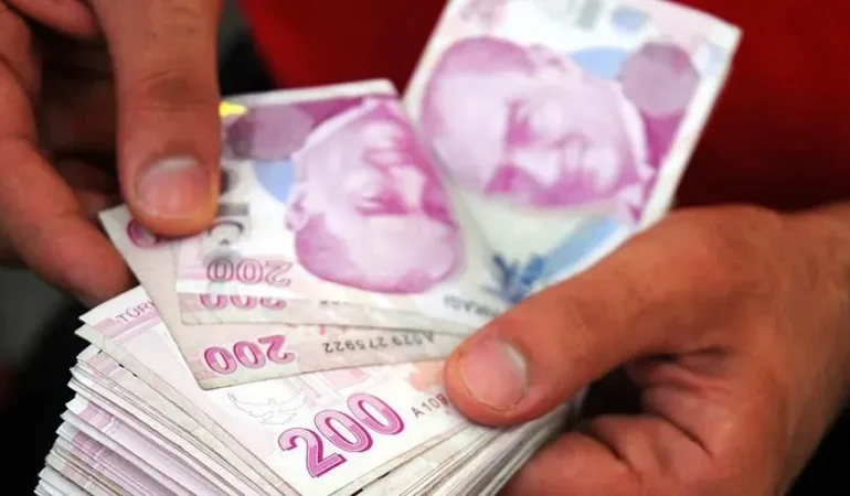 En düşük emekli maaşında yeni sınır: Rakam ilk kez telaffuz edildi