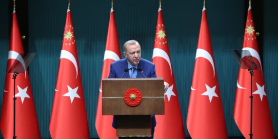 Finansal-istikrara-kurulan-kumpas-bozuluyor-Fon-krizinde-dugmeye-basildi-Yatirimcilar-o-tarihe-dikkat-Uzman-isim-A-Haber039de-acikladi-featured