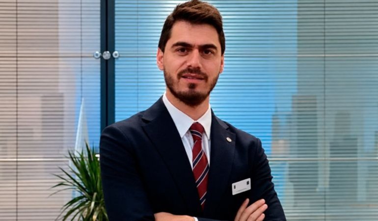 Fon krizinin  merkezinden damat çıktı