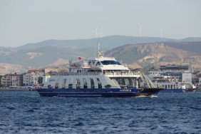 Gokceada039ya-yapilacak-bazi-feribot-seferleri-iptal-edildi-featured-1