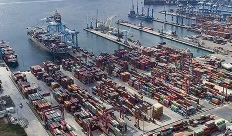 İhracatta ağustos rekoru: Yüzde 8,1 artarak 23,5 milyar dolara çıktı