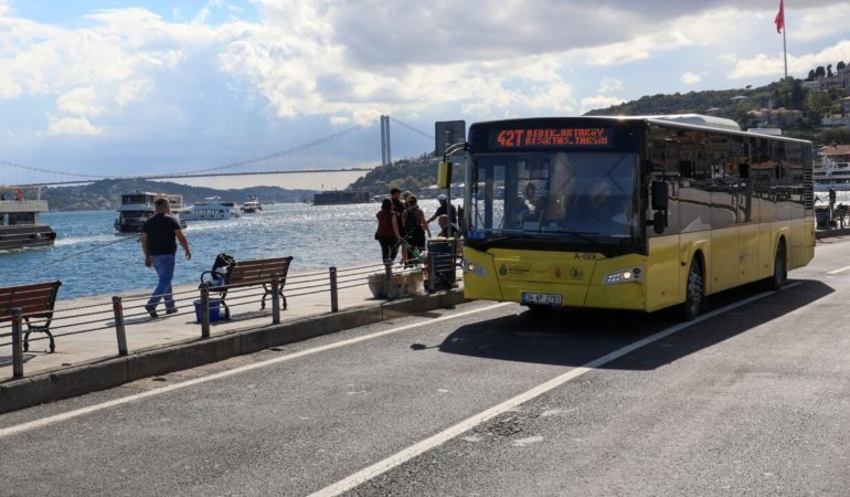 İstanbul'da okulların açıldığı ilk gün ulaşım ücretsiz olacak