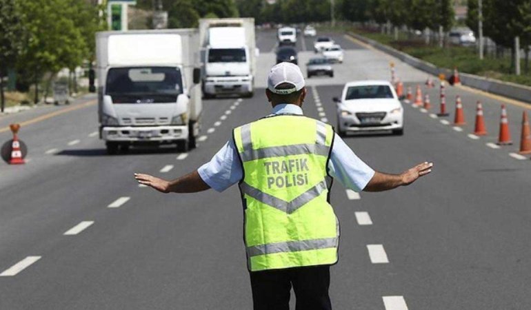 İstanbul'un 3 ilçesinde bazı yollar trafiğe kapatılacak