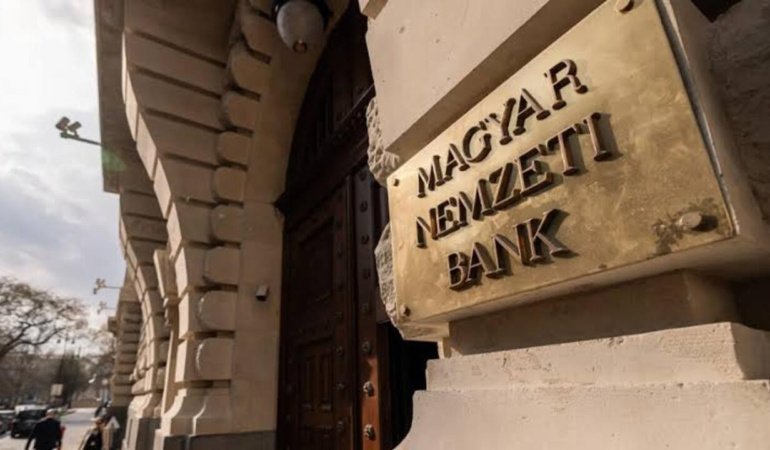 Macaristan Merkez Bankası küresel riskler nedeniyle faiz indirim döngüsüne ara verdi