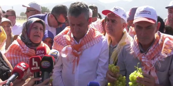 Manisa039da-uzum-ureticisiyle-bulusan-Ozel039den-TMO039ya-dogru-fiyat-cagrisi-featured