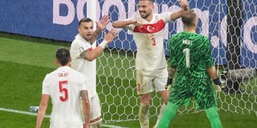 Mert-Gunok-milli-takim-kariyerini-noktaladi-featured