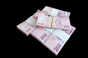Mevduatta-hesaplar-sil-bastan-yapildi-750-bin-TLnin-1-aylik-net-kazanci-ezber-bozan-seviyeye-ulasti-featured
