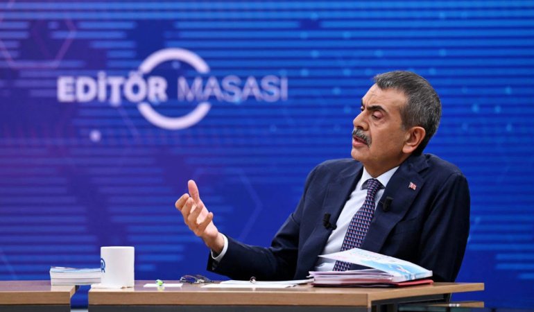 Milli Eğitim Bakanı Yusuf Tekin yanıtladı: 12 yıllık zorunlu eğitim kısaltılacak mı?