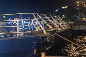Mudanya039da-IDO-deniz-otobusu-iskeleye-carpti-Yolcularin-panigi-kamerayda-featured