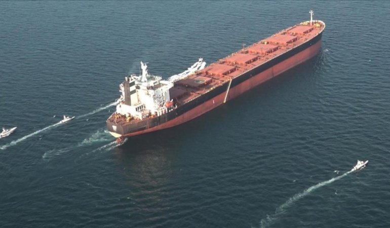 Okyanusta 600 milyon dolarlık sevkiyat: Yaptırımlı İran ham petrolü ABD'ye götürülüyor